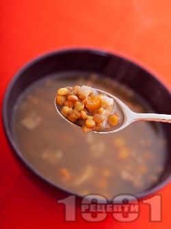 Постна чорба / супа от леща и гъби манатарки (без запръжка) - снимка на рецептата